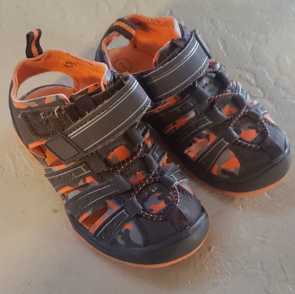 Cat and Jack sandals